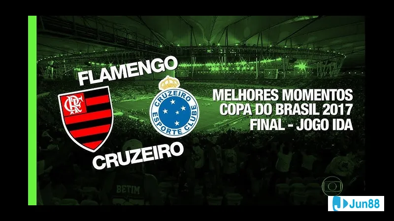 Cầu thủ Flamengo RJ tưng bừng ăn mừng sau khi ghi bàn vào lưới Cruzeiro Cầu thủ Flamengo RJ tưng bừng ăn mừng sau khi ghi bàn vào lưới Cruzeiro