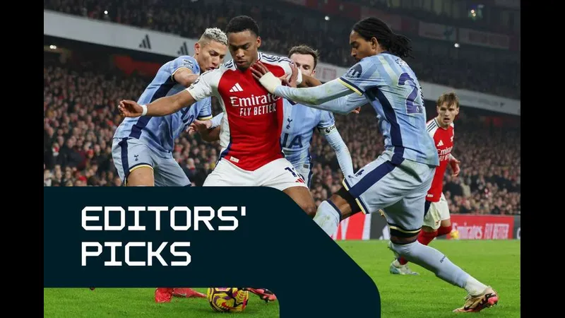 Tegevajaro Miyazaki cố gắng chặn cầu thủ của Kagoshima Utd trong trận đấu