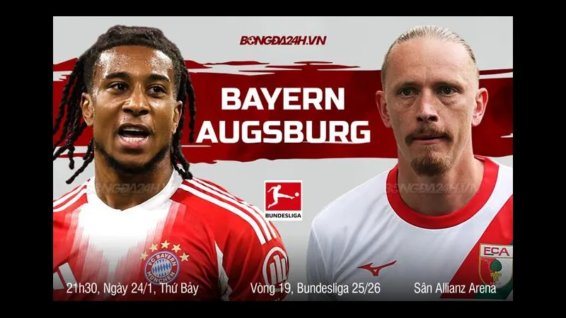 Cầu thủ Bayern Munich và Augsburg đang đối đầu trên sân cỏ